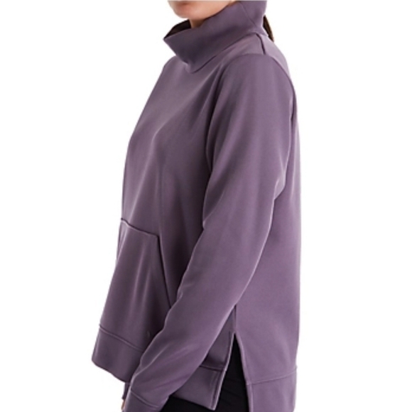 Under Armour Tops - Under Armour Fleece Mock Neck Mirage Pullover Sweatshirt Medium Lavender Pocket